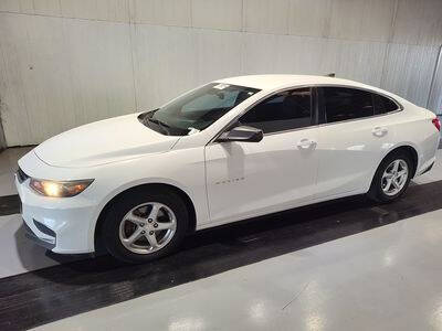 2016 Chevrolet Malibu LS FWD photo
