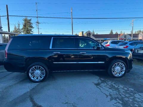 2016 Cadillac Escalade ESV Platinum 4WD photo