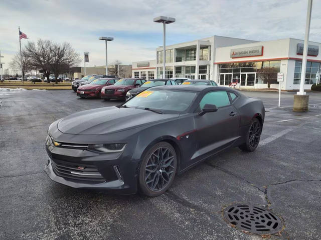 2016 Chevrolet Camaro 1LT RWD photo