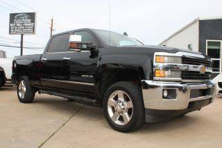 2016 Chevrolet Silverado 2500HD LTZ 4WD photo