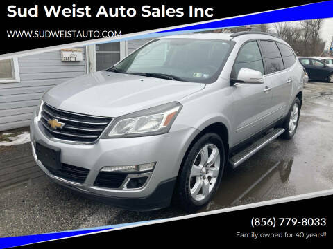 2016 Chevrolet Traverse LT FWD photo