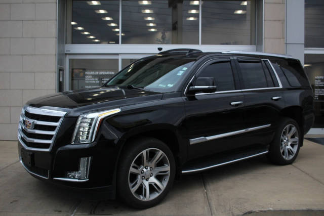 2016 Cadillac Escalade Luxury Collection 4WD photo