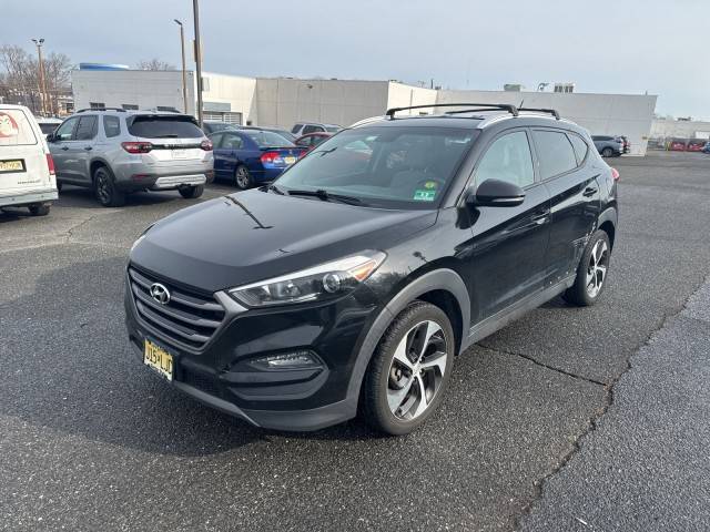 2016 Hyundai Tucson Sport AWD photo