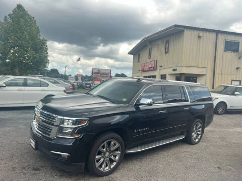 2016 Chevrolet Suburban LTZ 4WD photo