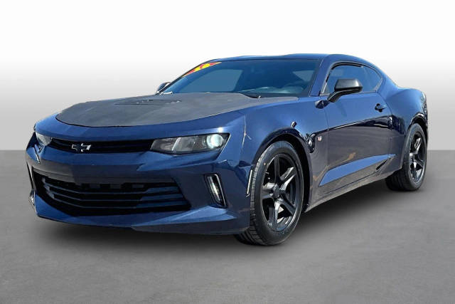 2016 Chevrolet Camaro 1LT RWD photo