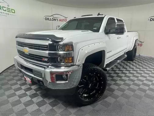 2016 Chevrolet Silverado 2500HD LTZ 4WD photo