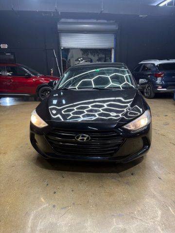 2017 Hyundai Elantra SE FWD photo