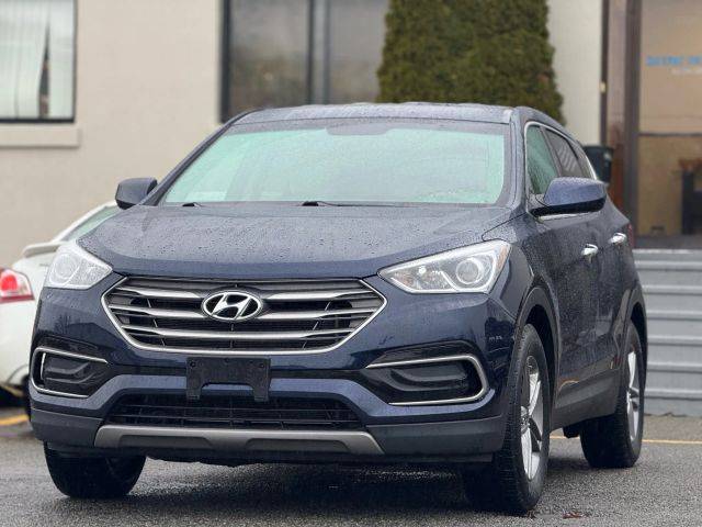 2017 Hyundai Santa Fe Sport 2.4L AWD photo