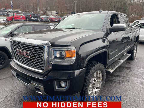 2016 GMC Sierra 2500HD Denali 4WD photo