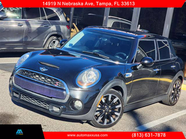 2016 MINI Hardtop 4 Door S FWD photo