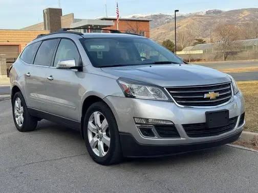 2016 Chevrolet Traverse LT AWD photo