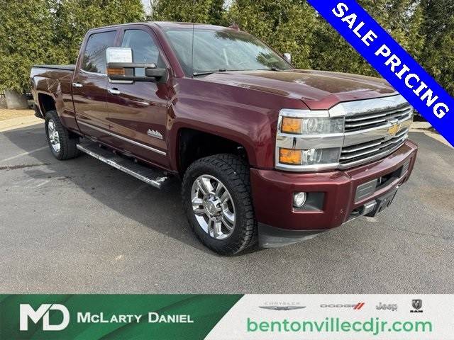 2016 Chevrolet Silverado 2500HD High Country 4WD photo