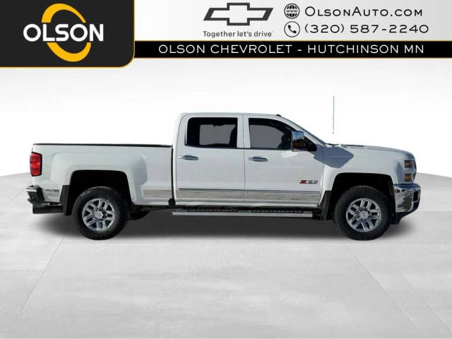 2016 Chevrolet Silverado 3500HD LTZ 4WD photo