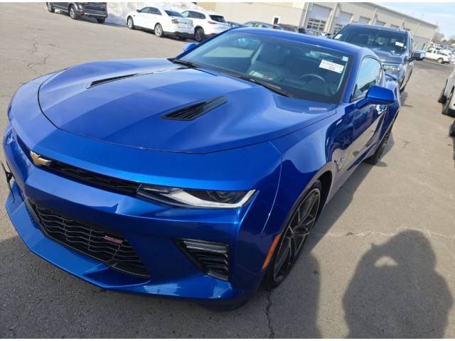 2016 Chevrolet Camaro 2SS RWD photo