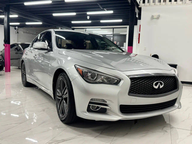 2016 Infiniti Q50 2.0T Premium AWD photo