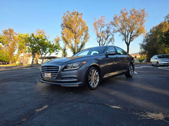 2016 Hyundai Genesis 3.8L RWD photo