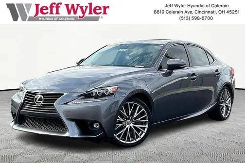 2016 Lexus IS AWD photo