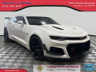 2016 Chevrolet Camaro 2SS RWD photo