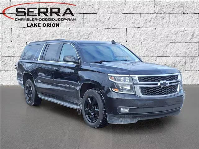 2016 Chevrolet Suburban LT 4WD photo