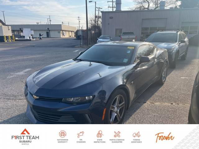 2016 Chevrolet Camaro 1LT RWD photo