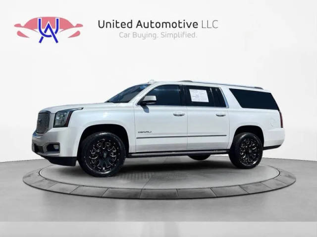 2016 GMC Yukon XL Denali 4WD photo