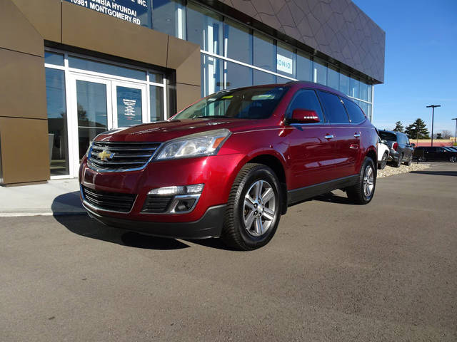 2016 Chevrolet Traverse LT FWD photo