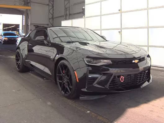 2016 Chevrolet Camaro 2SS RWD photo