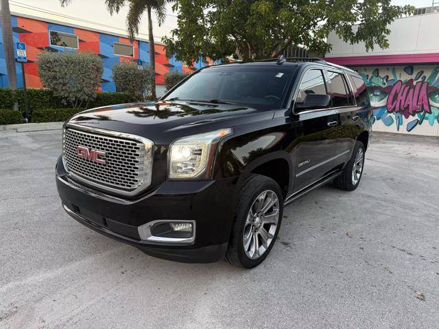 2016 GMC Yukon Denali RWD photo