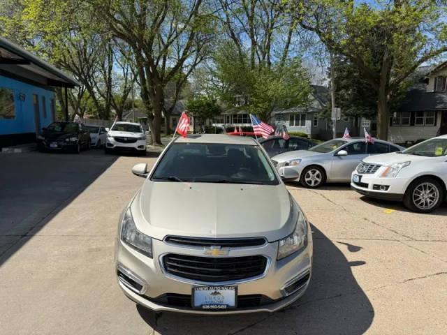 2016 Chevrolet Cruze LT FWD photo