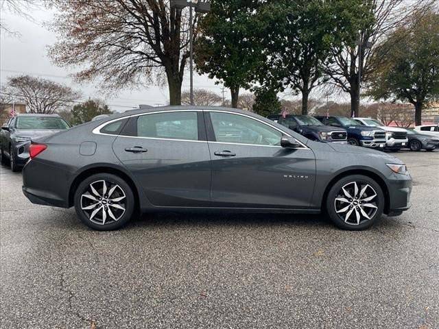 2016 Chevrolet Malibu LT FWD photo