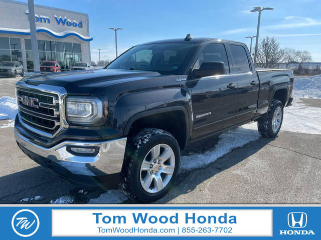 2016 GMC Sierra 1500 SLE 4WD photo