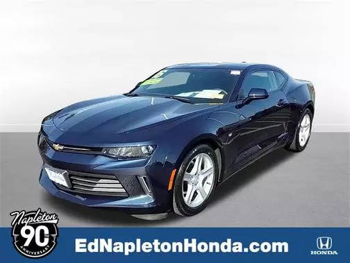 2016 Chevrolet Camaro 1LT RWD photo