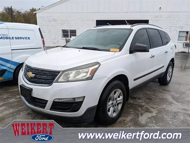2016 Chevrolet Traverse LS FWD photo
