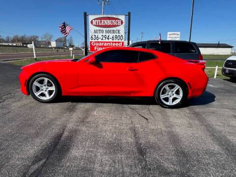 2016 Chevrolet Camaro 1LT RWD photo