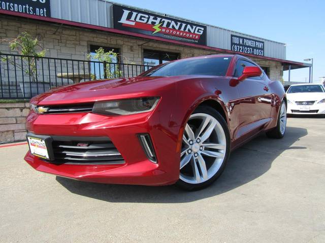 2016 Chevrolet Camaro 2LT RWD photo