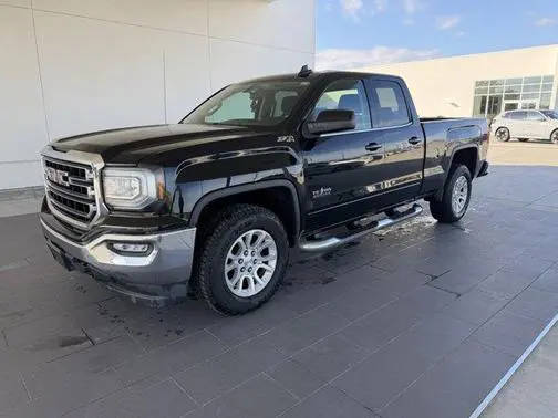 2016 GMC Sierra 1500 SLE 4WD photo