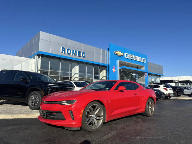 2016 Chevrolet Camaro 1LT RWD photo