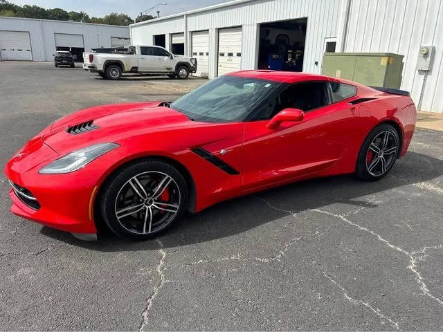 2016 Chevrolet Corvette 2LT RWD photo