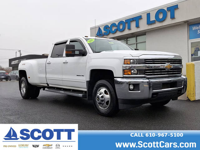 2016 Chevrolet Silverado 3500HD LT 4WD photo