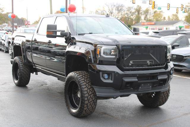2016 GMC Sierra 2500HD Denali 4WD photo