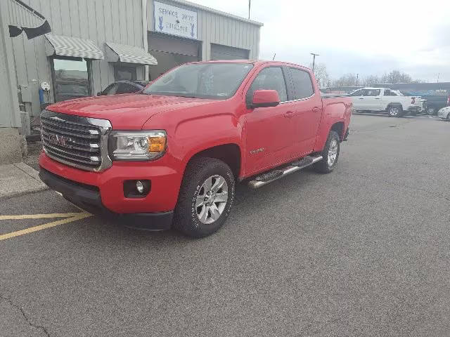 2016 GMC Canyon 4WD SLE 4WD photo