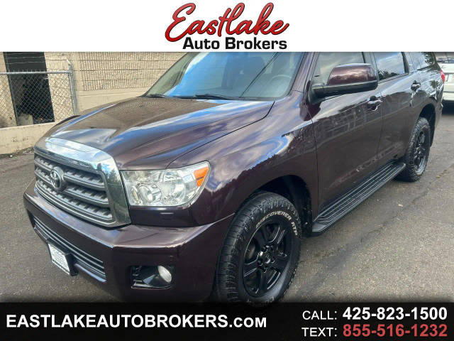 2016 Toyota Sequoia SR5 4WD photo