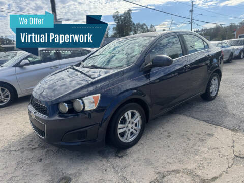 2016 Chevrolet Sonic LT FWD photo