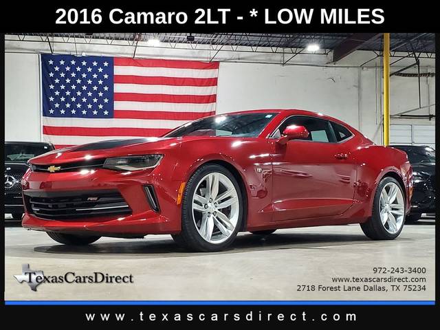 2016 Chevrolet Camaro 2LT RWD photo