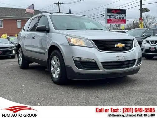 2016 Chevrolet Traverse LS AWD photo