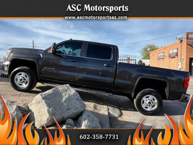 2016 GMC Sierra 2500HD SLE 4WD photo