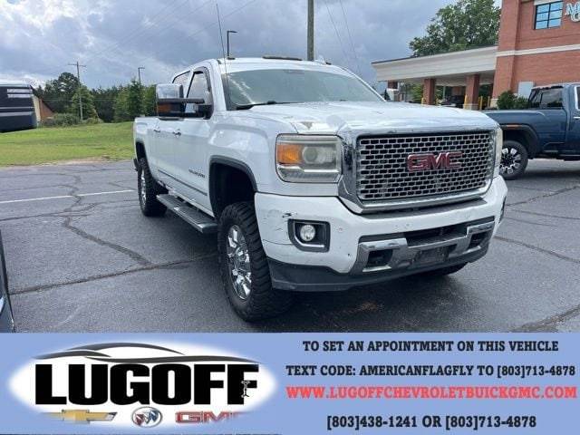 2016 GMC Sierra 2500HD Denali 4WD photo