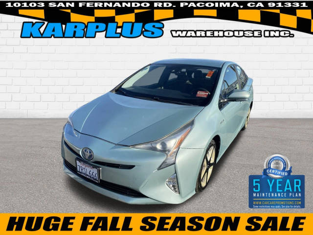 2016 Toyota Prius Three Touring FWD photo