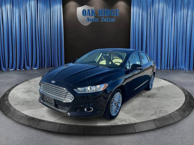 2016 Ford Fusion SE FWD photo