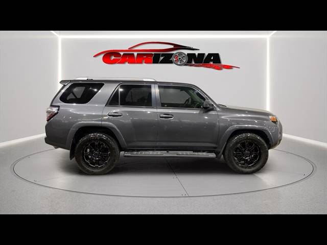 2016 Toyota 4Runner SR5 RWD photo